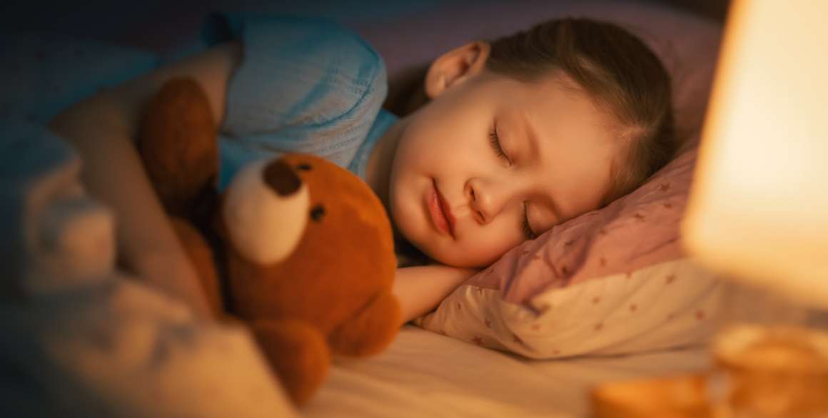 Di quanto sonno hanno bisogno i bambini?